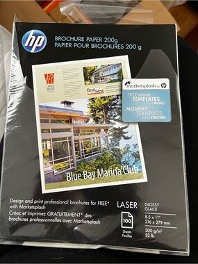 HP Glossy Brochure Paper Pack - Black with Blue Accents